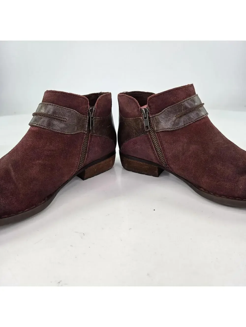 Born Kati Women's ankle booties US 9 M burgundy suede dark leather strap Boot